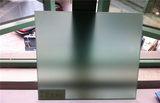 สถาปัตยกรรม Frosted นิรภัยคณะกรรมการแก้ว, ฟอร์ดสีฟ้า / ยูโรสีเทา