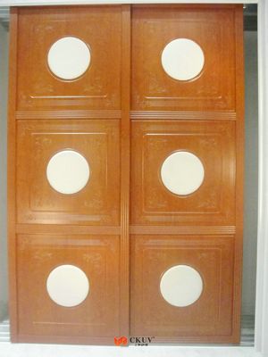 دانه چوب ام دی اف جذب حک شده گنجه کمد لباس ارتفاع کشویی 1900mm 2400mm-