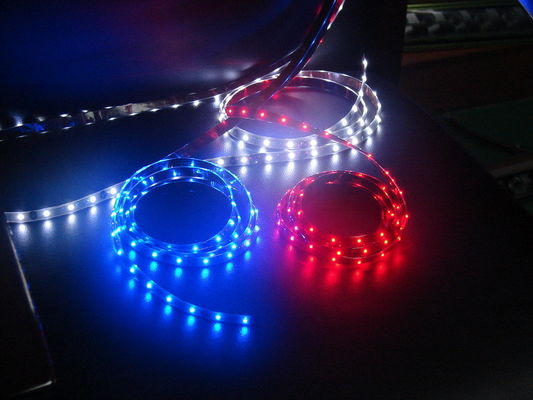 DC12V 5050 RGB انعطاف پذیر LED نوار چراغ کم قدرت تئاتر 14.4W EPISTAR تراشه