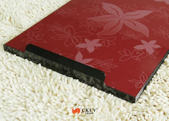 白く/赤/黒 3D MDF 板内部の装飾的な壁パネルを浮彫りにしました